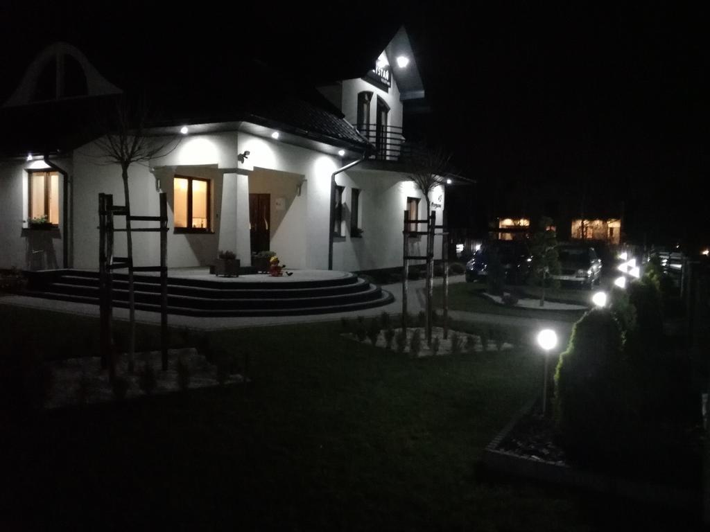 Przystan Daire Rozalin Dış mekan fotoğraf